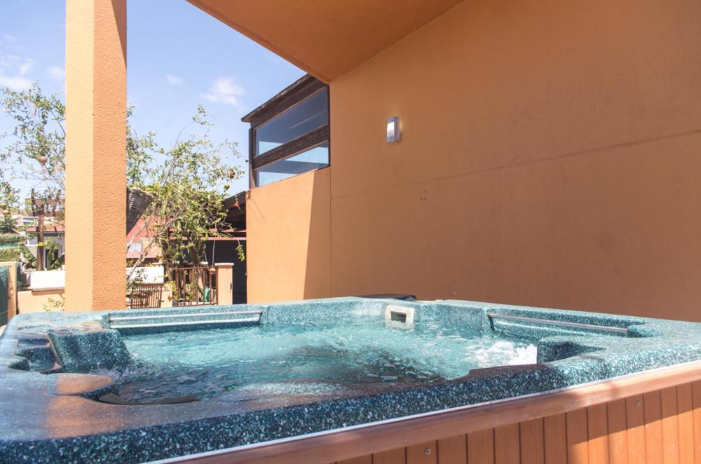 Villa La Marosca - Jacuzzi, Private Pool, 3 Bedrooms 科斯塔卡莱塔 外观 照片